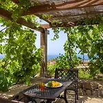 Tenuta Dammuso Soledad Scauri (Sicily)