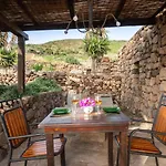 Tenuta Dammuso Soledad Scauri (Sicily)
