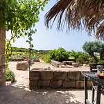 Tenuta Dammuso Soledad Villa *