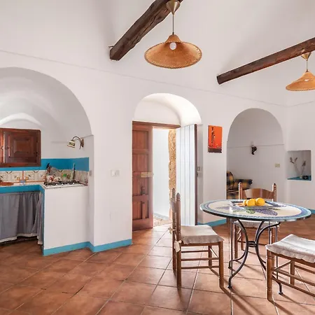 Tenuta Dammuso Soledad Villa Scauri (Sicily)