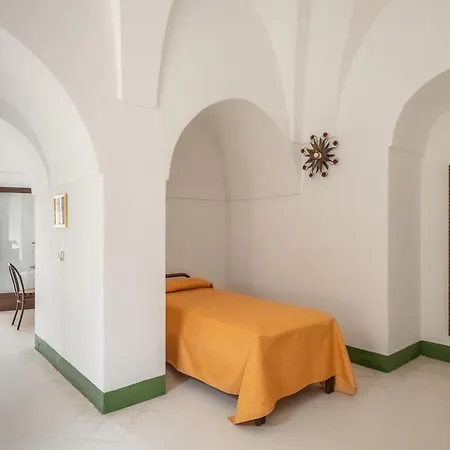 Tenuta Dammuso Soledad * Scauri (Sicily)