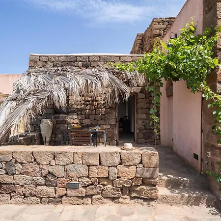 Tenuta Dammuso Soledad Villa Scauri (Sicily)