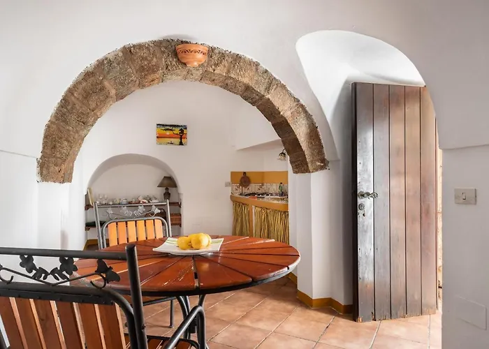 Tenuta Dammuso Soledad Villa Scauri (Sicily)