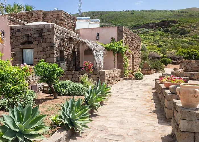 Tenuta Dammuso Soledad Villa Scauri (Sicily)